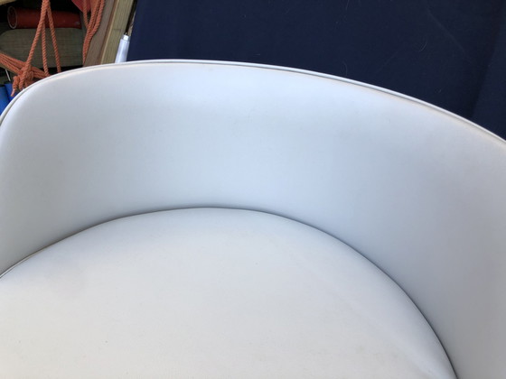 Image 1 of Vintage Fauteuil Voor Bij Kaptafel Wit