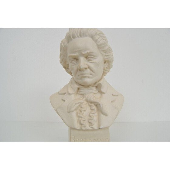 Image 1 of Mid-eeuwse gipsen buste van Ludwig van Beethoven, Portugal 1950