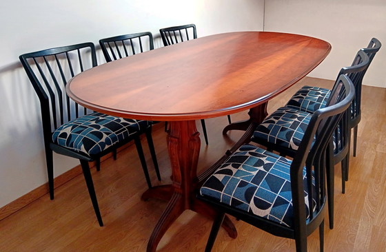 Image 1 of Ovale eettafel, notenhout, Expozione Mobili Cantu, (La Permanente) jaren 1940