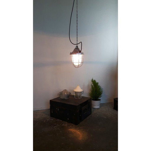 Vintage industriële lamp model C-100 van Polam Gdansk, 1960