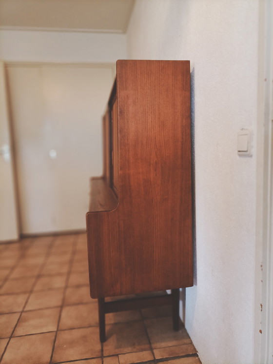 Image 1 of Vintage highboard Dressoir