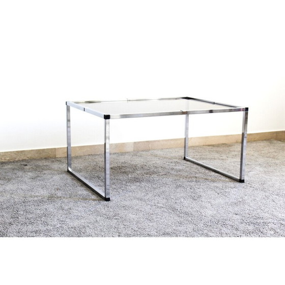 Image 1 of Vintage bijzettafel van verchroomd metaal en rookglas, Italië 1970