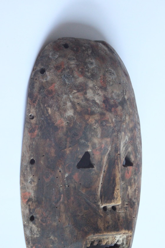 Image 1 of Nsembu masker, Kumu, Ituri-woudstammen Congo