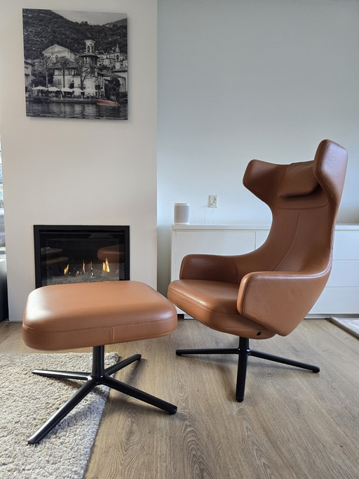 Vitra Grand Repos Loungechair + Ottoman Premium Leder