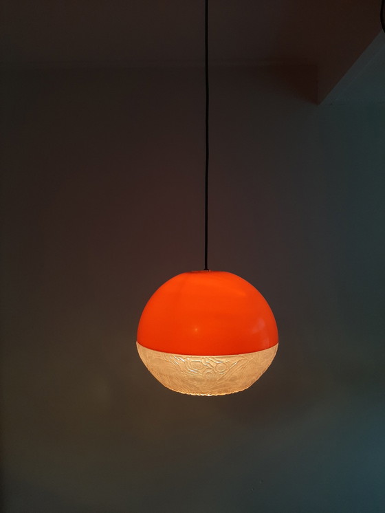 Image 1 of Vintage Jaren 70 Hanglamp, Kunststof Oranje Bol Hanglamp 