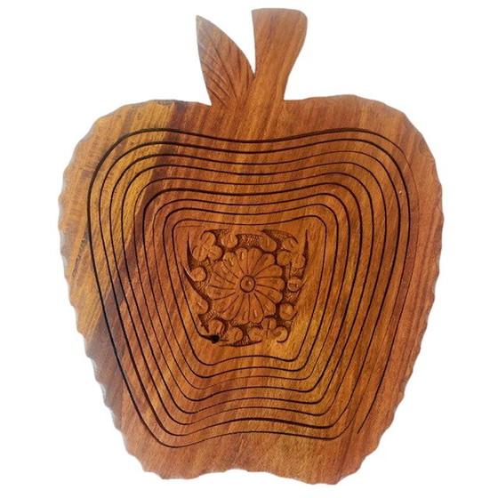 Image 1 of Vintage opvouwbare teak appel schaal