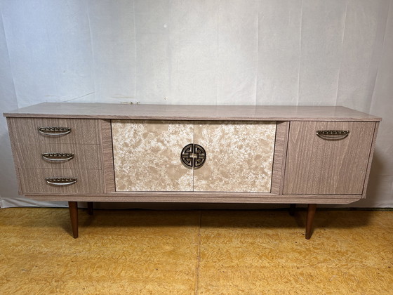 Image 1 of Mid Century Retro Vintage Italiaans Stijl Dressoir Formica Oud Hollywood Ontwerp 1950