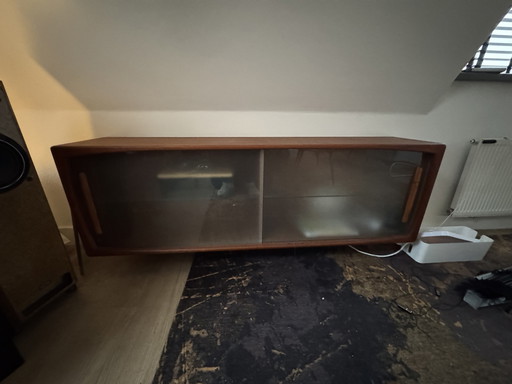 Zwevend Dyrlund Dressoir 