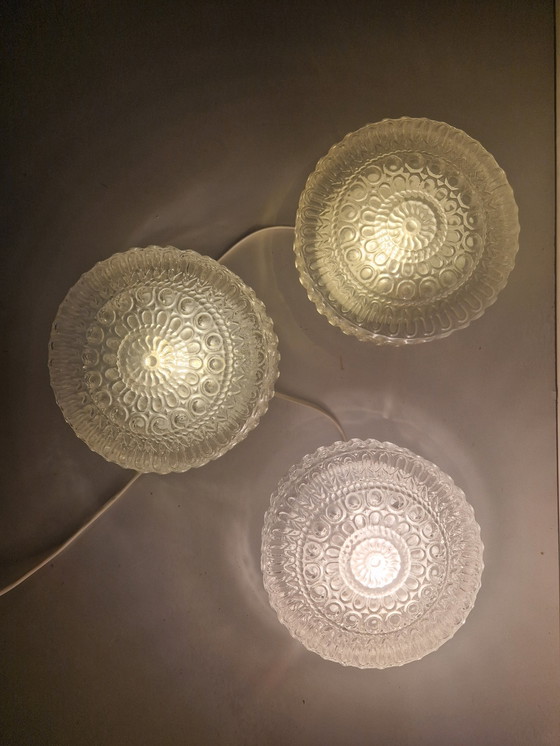 Image 1 of 3 Mid Century glazen plafond- of wandlampen