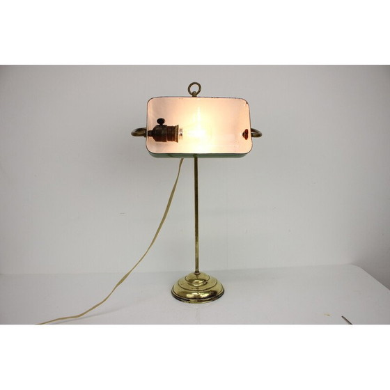 Image 1 of Vintage Art Deco bankiers tafellamp van metaal en messing, Tsjecho-Slowakije 1930