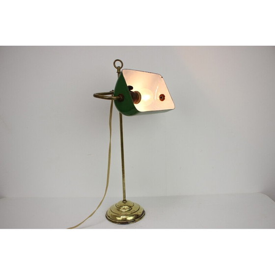 Image 1 of Vintage Art Deco bankiers tafellamp van metaal en messing, Tsjecho-Slowakije 1930