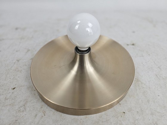 Image 1 of Disc lamp