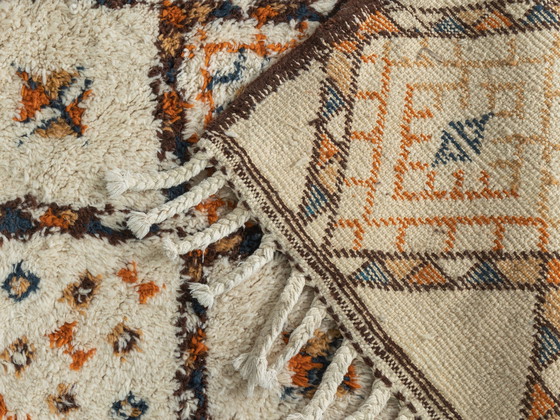 Image 1 of vintage Berbertapijt, 300 x 390 cm