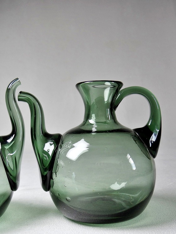 Image 1 of Duo vintage olie en azijn Cruet, getint geblazen glas