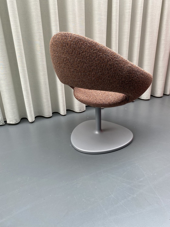 Image 1 of Artifort Shark Lounge fauteuil