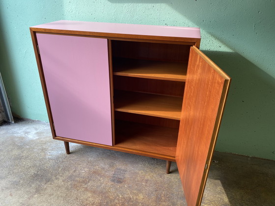 Image 1 of Vintage dressoir