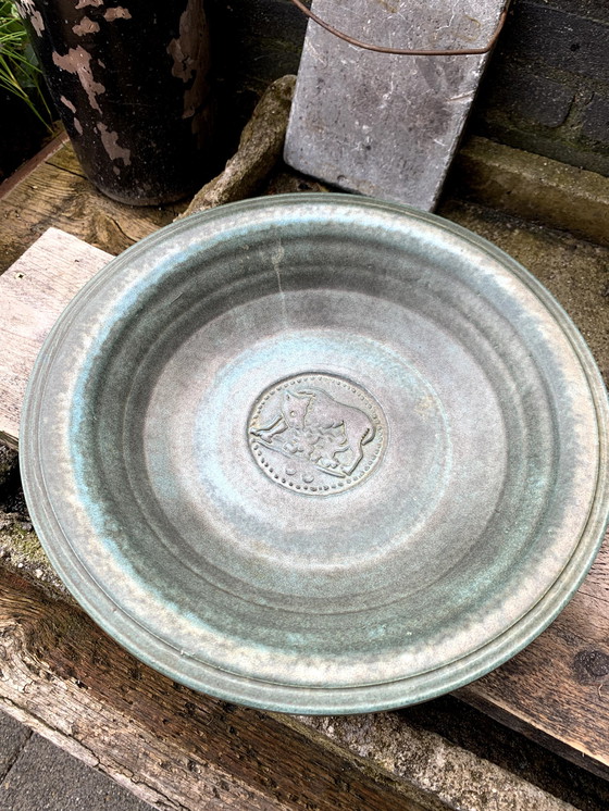 Image 1 of Grote Groene Majolica Schaal | Reliëf Romulus En Remus