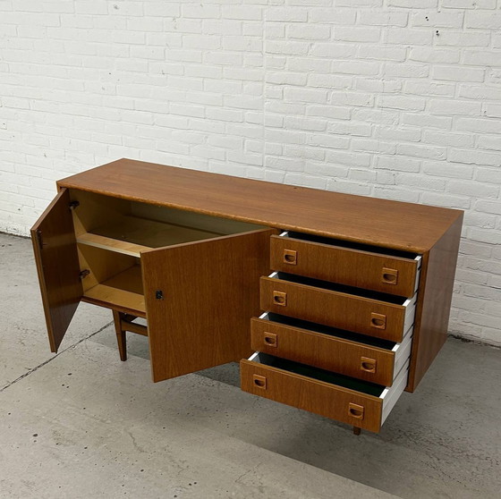 Image 1 of Scandinavisch Vintage Dressoir In Teak