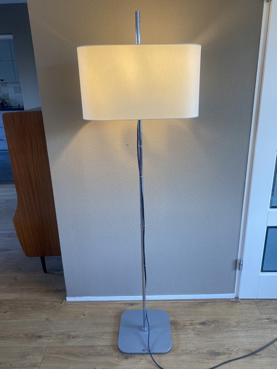 Image 1 of Vintage Rolf Benz schemerlamp vloerlamp melkglas