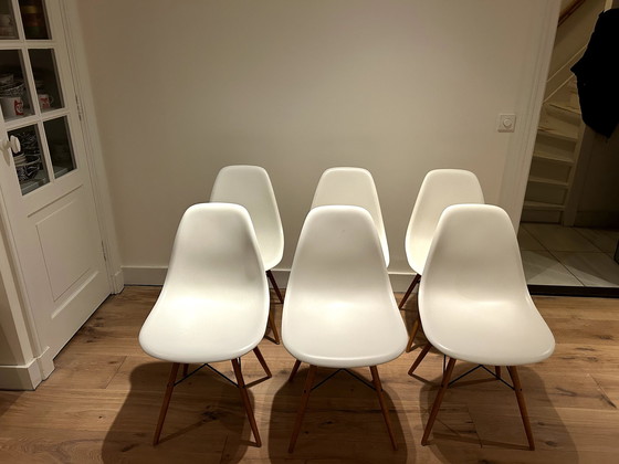 Image 1 of 6x Vitra Eames Stoelen - Eames Plastic