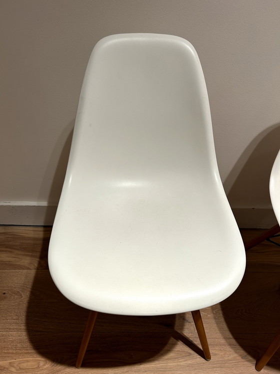 Image 1 of 6x Vitra Eames Stoelen - Eames Plastic