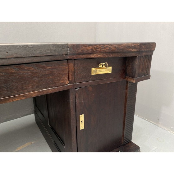 Image 1 of Eikenhouten bureau uit de Weense Secessie, Mid century