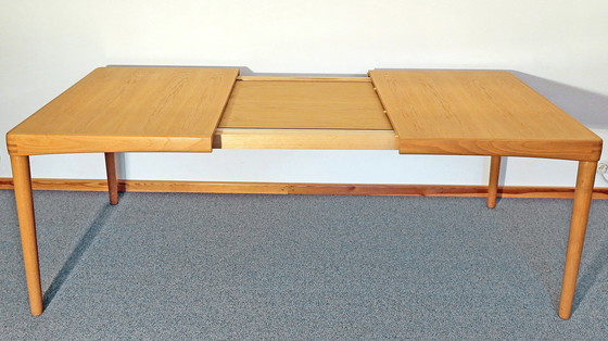 Image 1 of Vintage eetkamerset, licht eiken, ontwerp H. W. Klein voor Bramin, Denemarken 1960