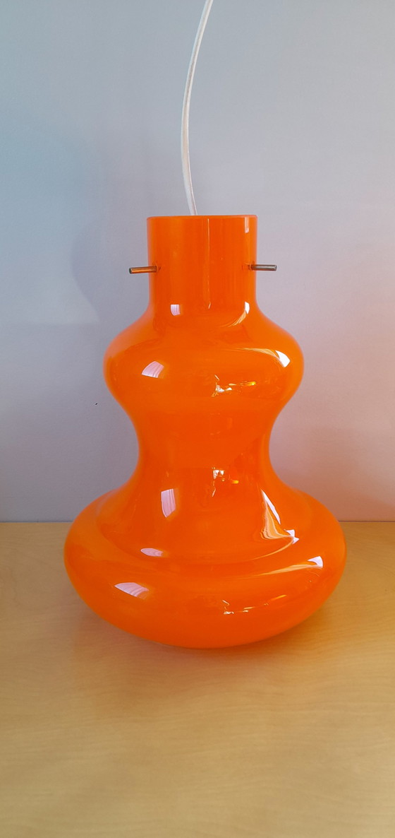 Image 1 of Hanglamp in oranje opaline, Massimo Vignelli 1970.