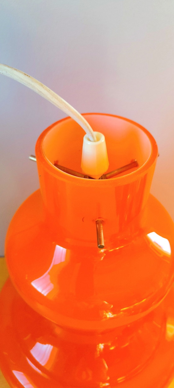 Image 1 of Hanglamp in oranje opaline, Massimo Vignelli 1970.