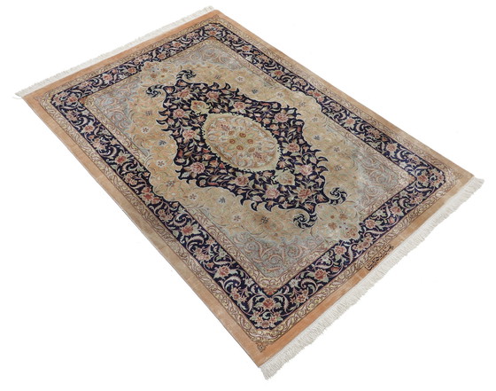 Image 1 of Origineel Perzisch tapijt Qom/Ghom Zuiver zijde 140 X 98 Cm Top staat