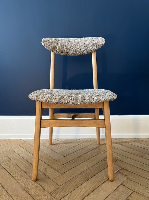 2x Rt Halas Stoelen