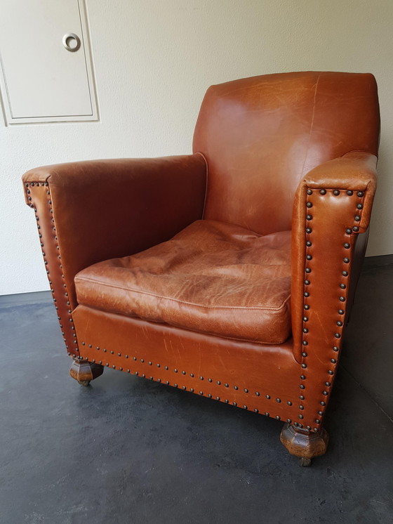 Image 1 of Mooie antieke leren fauteuil