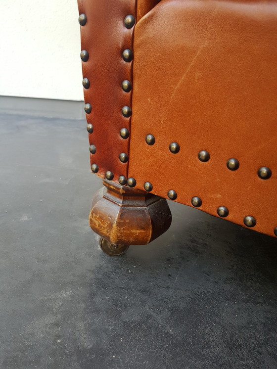 Image 1 of Mooie antieke leren fauteuil