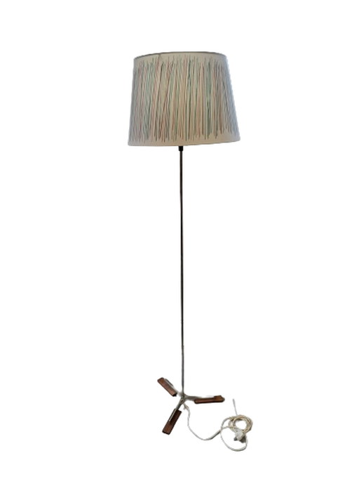 Vintage design vloerlamp.