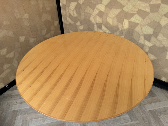 Image 1 of Leolux Ronde Design Tafel 