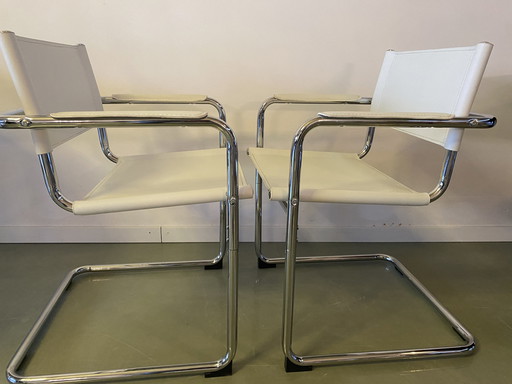 2x Vintage buisframe stoelen