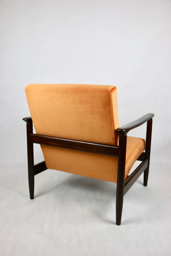 Image 1 of Gfm-142 Lounge Stoel In Oranje Fluweel Van Edmund Homa, 1970S - Set Van 2 Fauteuils