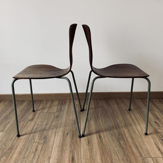 Image 1 of Paar vintage 3107 gebogen houten stoelen van Arne Jacobsen