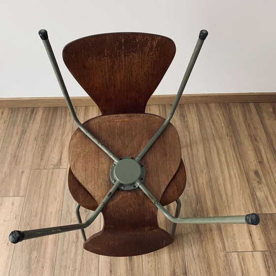 Image 1 of Paar vintage 3107 gebogen houten stoelen van Arne Jacobsen