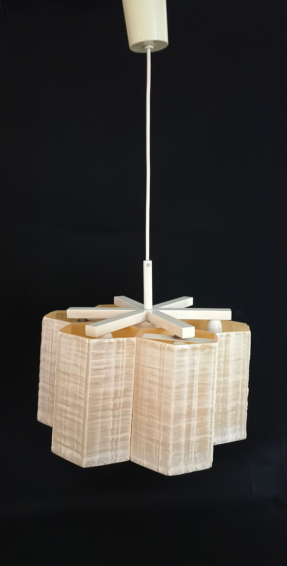 Image 1 of Zestiger Jaren Hanglamp Met Fiberglas Honingraat Kelken 