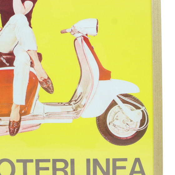 Image 1 of Vintage Ingelijste Lambretta Poster