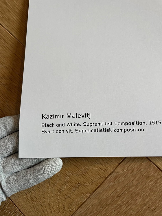 Image 1 of Kazimir Malevitj (1879-1935), Zwart en wit. Suprematistische compositie, Copyright Kazimir Malevitj, Zweden 2023 Mom/2004/97