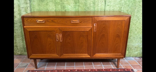 Mid century retro vintage teak dressoir van GPlan 1960