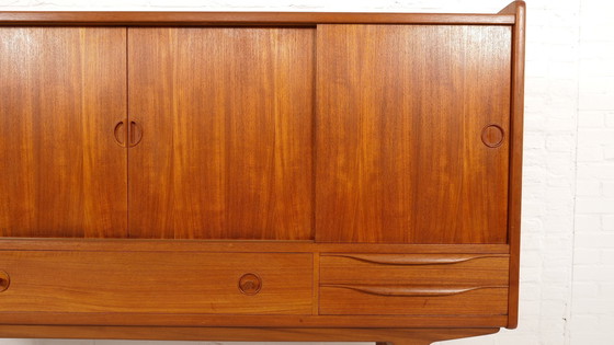 Image 1 of Vintage Highboard | Schuifdeuren