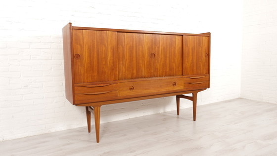 Image 1 of Vintage Highboard | Schuifdeuren