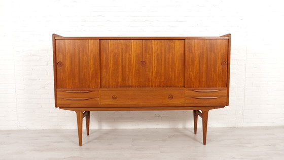 Image 1 of Vintage Highboard | Schuifdeuren