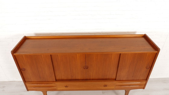 Image 1 of Vintage Highboard | Schuifdeuren