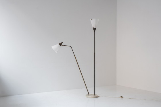 Image 1 of Zeldzame 339-2 PX vloerlamp met twee armen van Angelo en Giuseppe Ostuni & Renato Forti voor Oluce, Italië 1952.