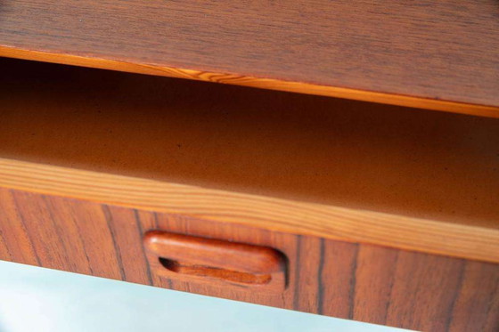 Image 1 of Vintage gerenoveerd wandmeubel teakhout, string wall chest