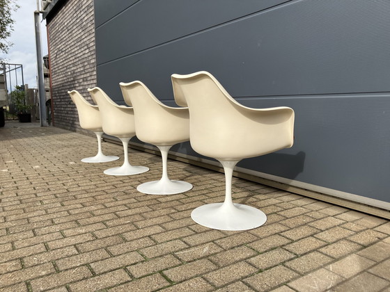 Image 1 of 4X Originele Knoll Tulip Draaistoelen Met Armen Eero Saarinen